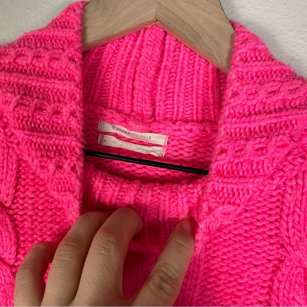 ANTHROPLOGIE Size Medium Vibrant Coquette Cable Knit Mock Neck Neon Pink Sweater
